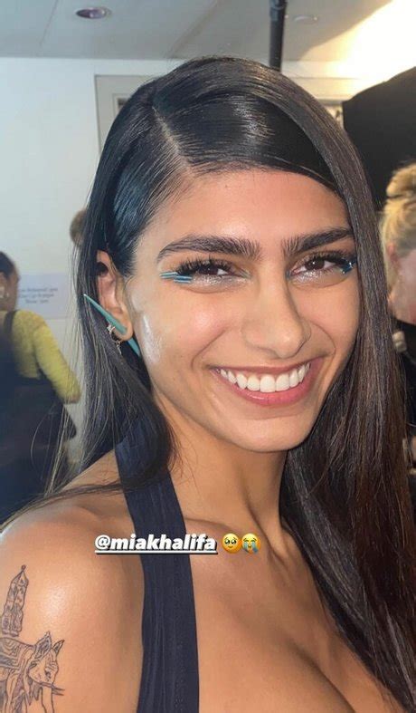 mia khalifa leaked nudes|Mia Khalifa Rare Nude Vibrator Video Leaked